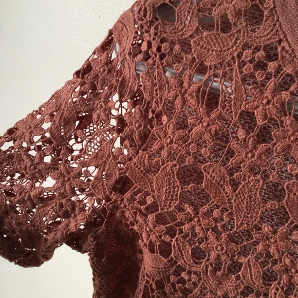 Cute crochet shirt - Picture 2 of 3